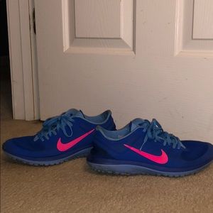 Nike Women’s size 11